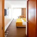 Zenith Mamaia