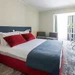 Otel Zenith