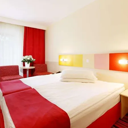 Hotel Zenith 4*