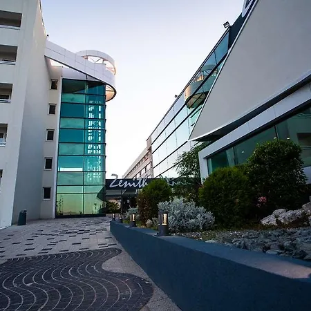 Zenith Hotel Mamaia