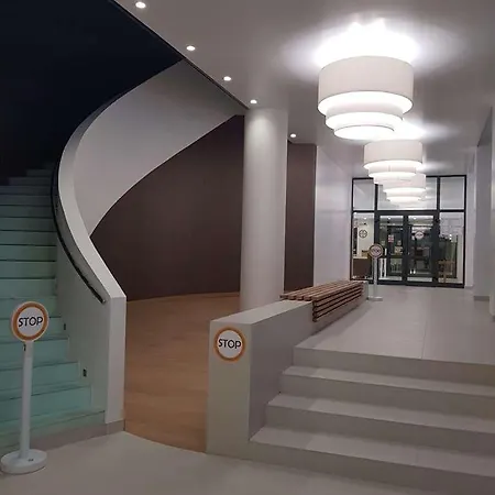 Hotel Zenith 4*