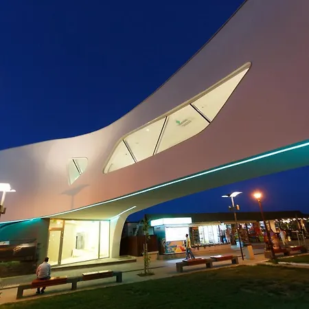 Hotel Zenith 4*