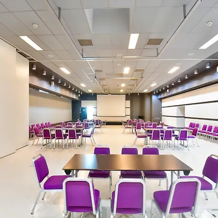 فندق Zenith 4*