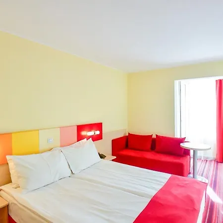 Zenith 4* Mamaia