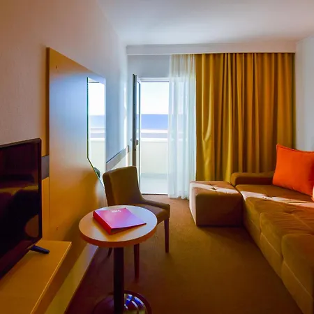 Zenith Hotel Mamaia