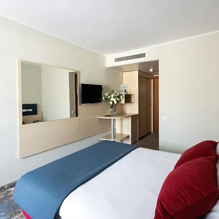 Zenith 4*