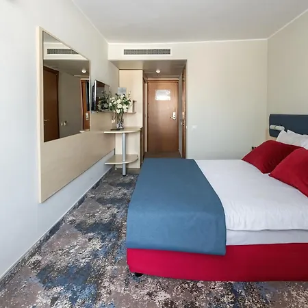 Zenith 4* Mamaia
